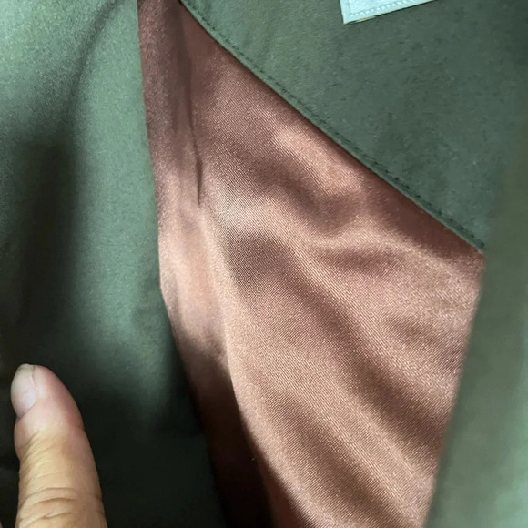 London Fog Trenchcoat - Picture 7 of 11